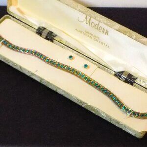 Vintage Modern Genuine Austrian Crystal Tennis Bracelet & Earrings Set in Case